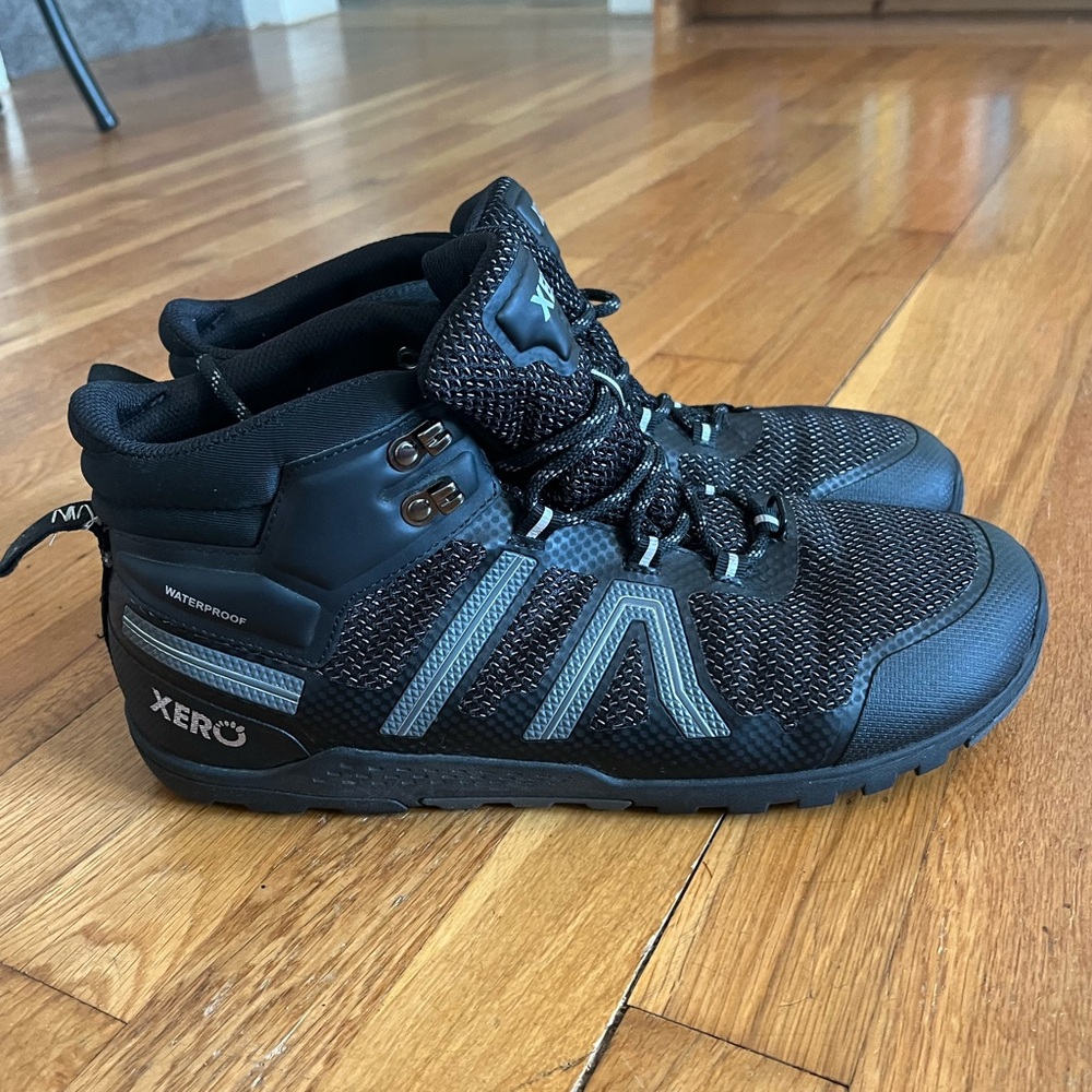 Xero Shoes Men’s Xcursion Fusion Size 11 Waterproof Barefoot Hiking Boot